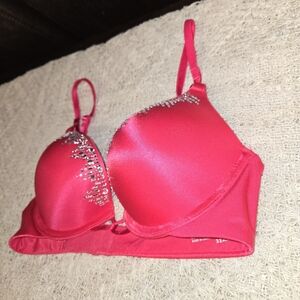 Victoria's Secret bombshell bra 32AA New No Tags
